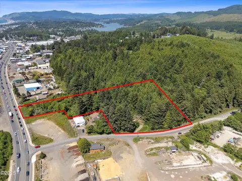Lincoln City Commercial Land