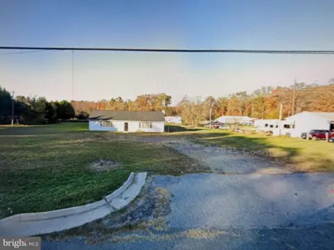 Commercial Space in Colonial Beach