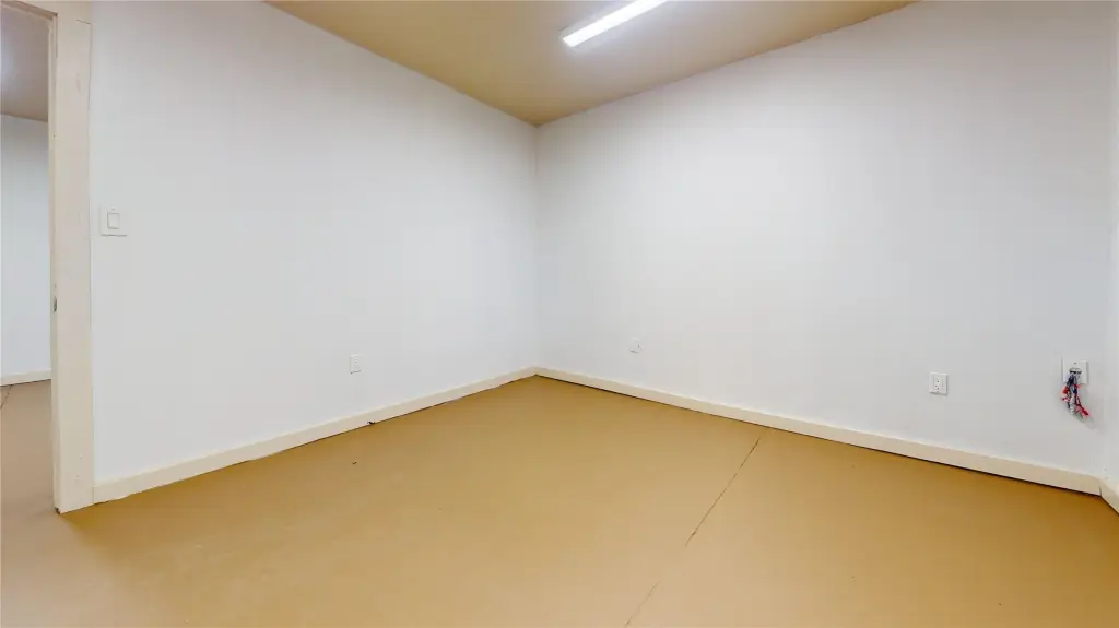Picture 4