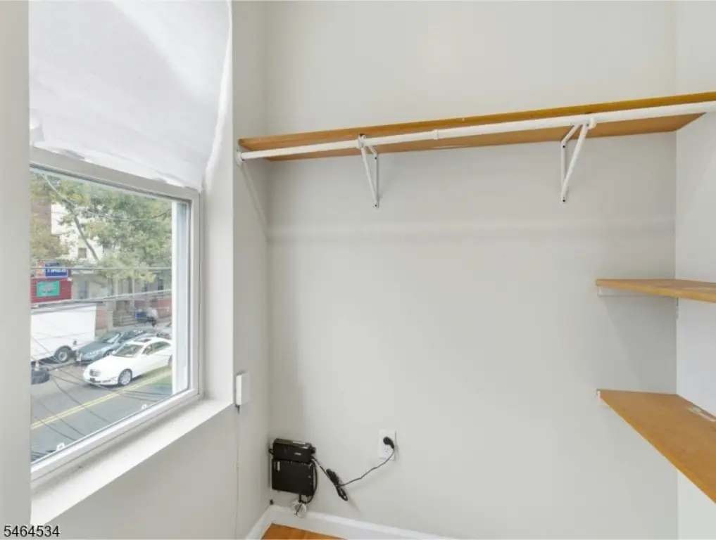 Picture 7