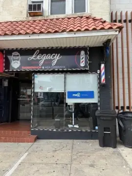 Retail Space on Kennedy Blvd