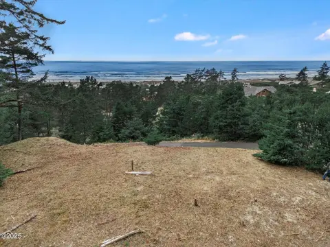 Ocean & Lake View Land