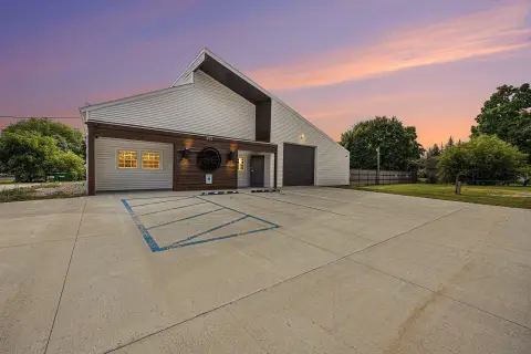 Updated Commercial Building in Crystal