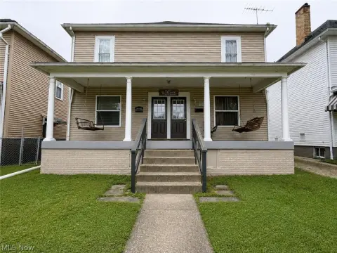 Side-by-Side Duplex with Decks