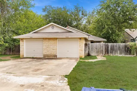 2-Unit Duplex with Private Yards