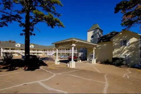 Eureka Springs Hotel For Sale