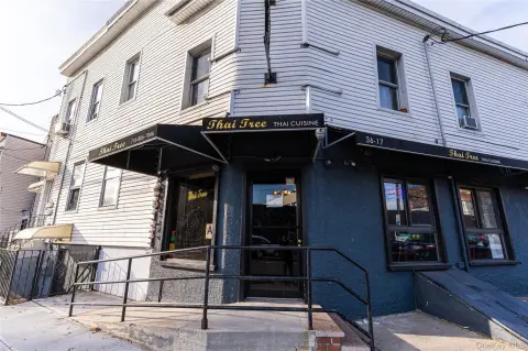 Long Island City Restaurant Opportunity