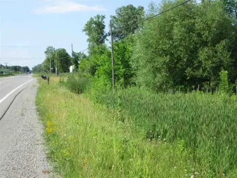 Commercial Land with Dual Frontage