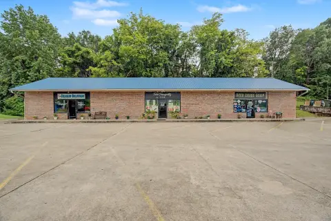 Fully Occupied Three-Unit Office Building
