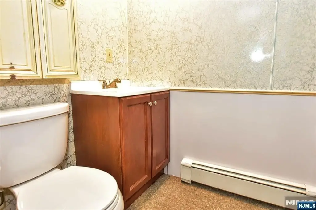 Picture 30