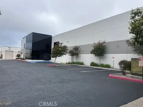 Turnkey Office and Warehouse Investment