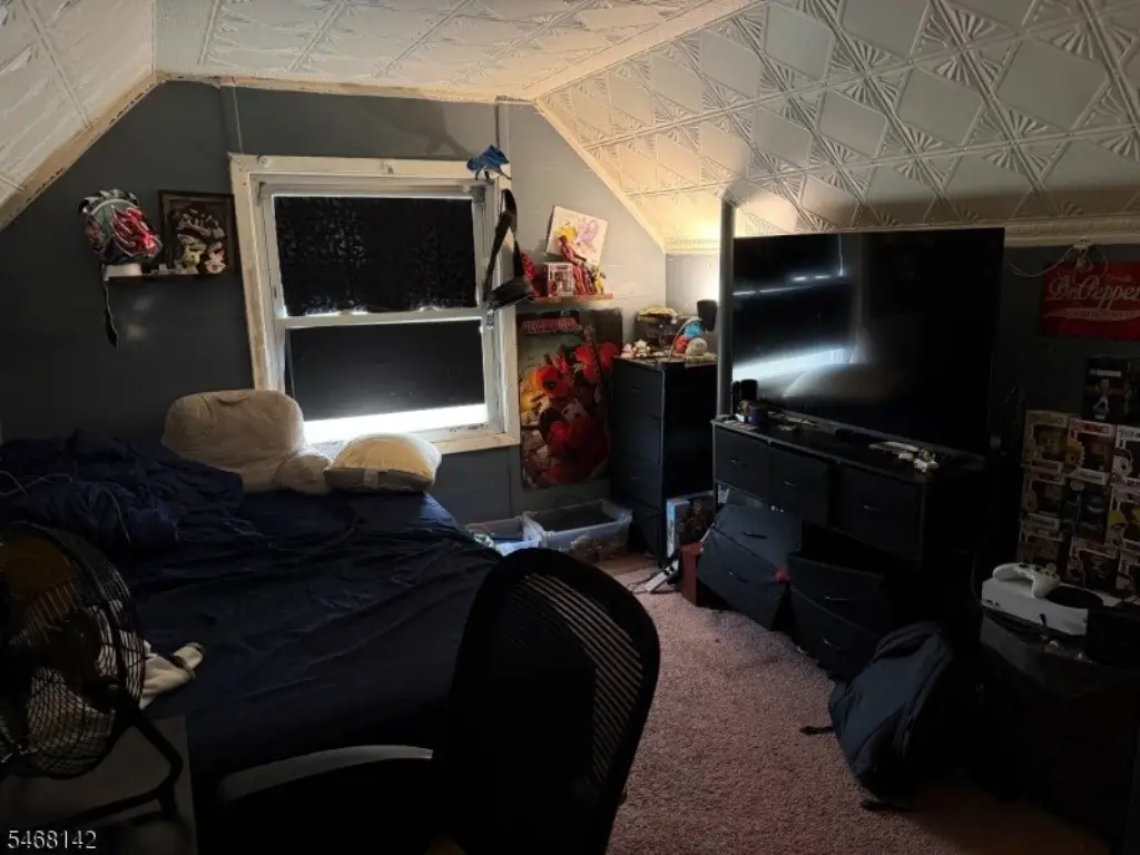 Picture 32
