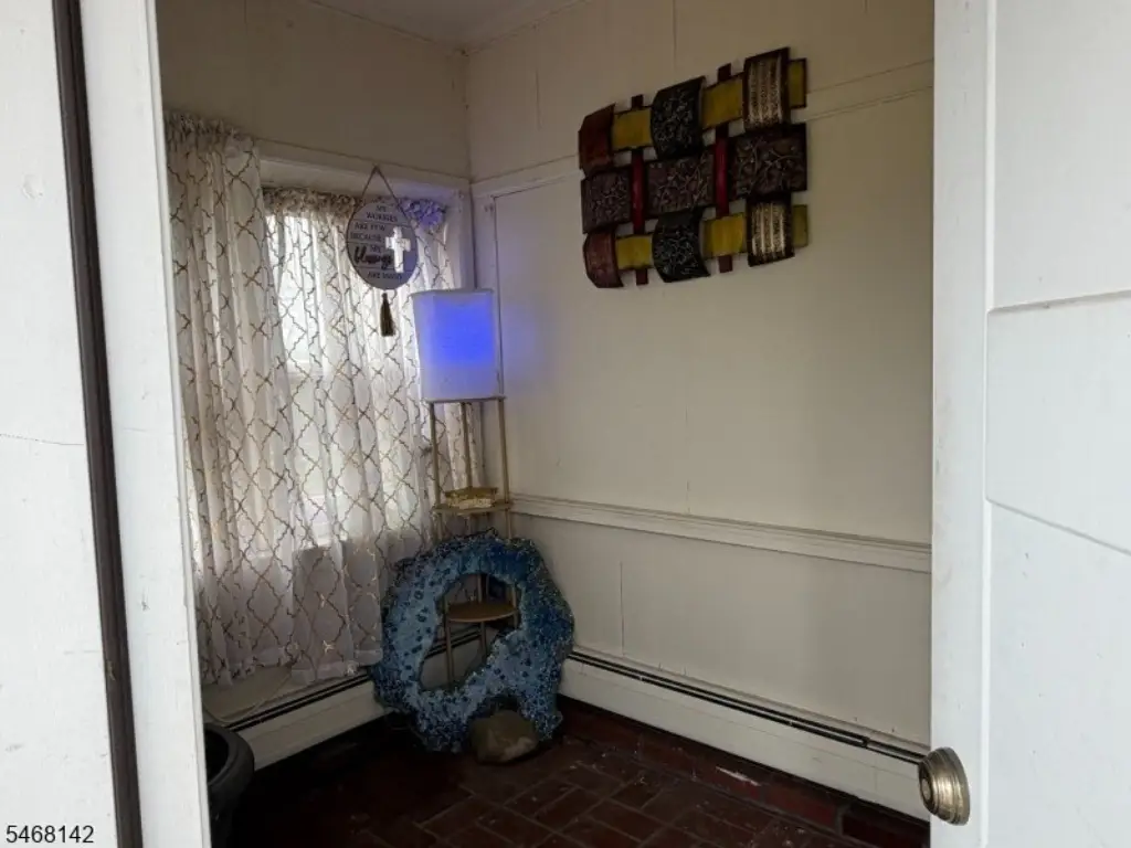 Picture 8