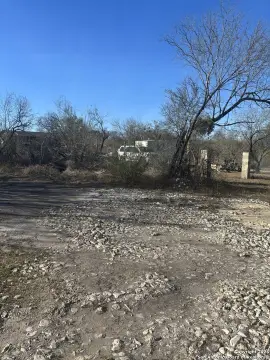 Three Contiguous Lots in San Antonio