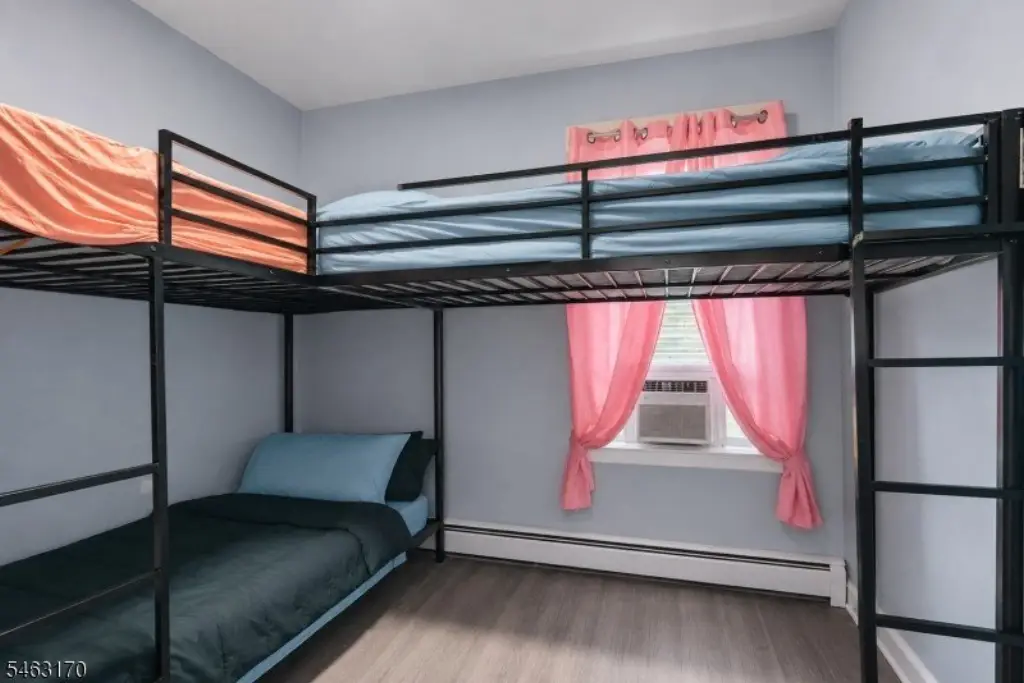 Picture 6