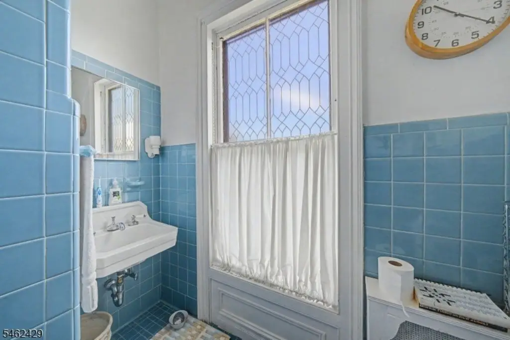 Picture 15