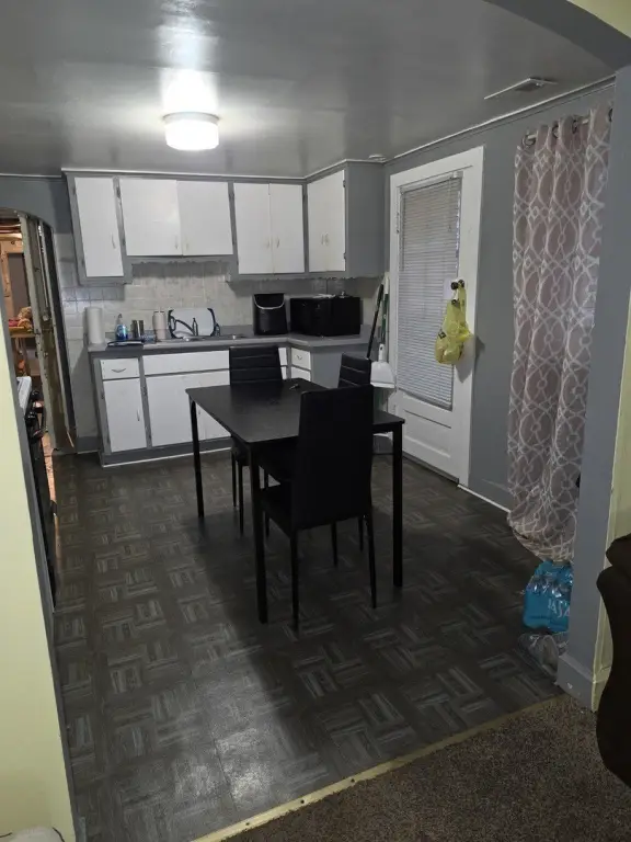Picture 8