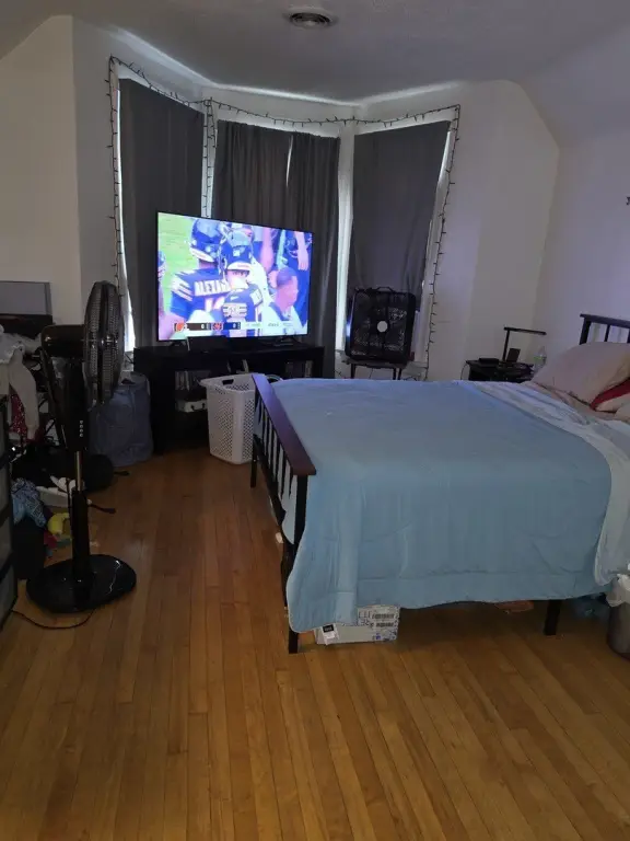 Picture 3