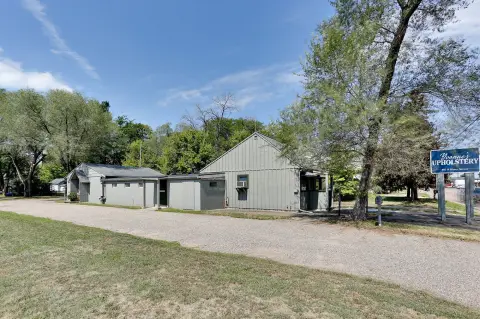 Flex Building with Workshop