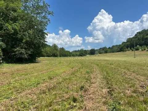 24.4 Acres in Edmonton, KY