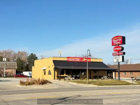 Grand Island Restaurant with Drive-Through