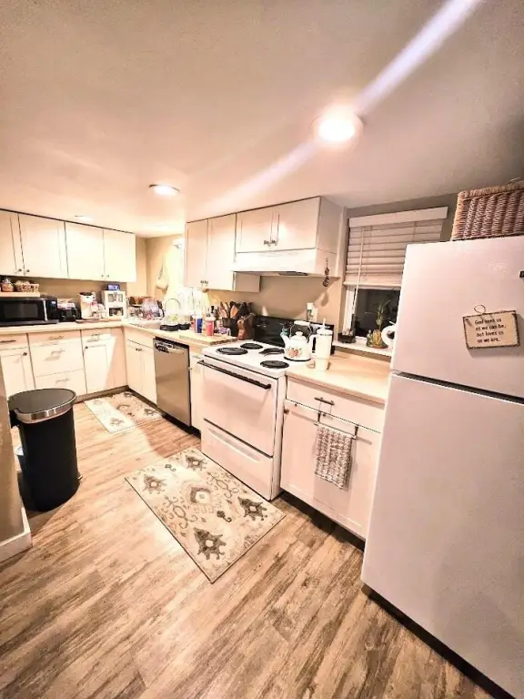 Picture 30