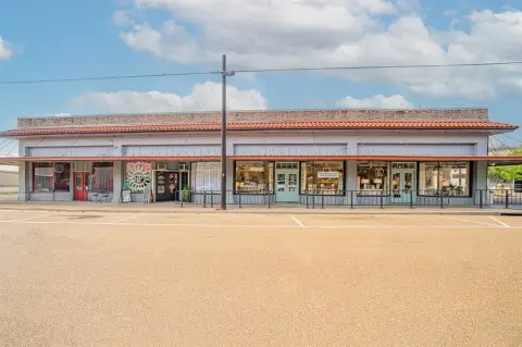 Retail Investment in Winnsboro, TX