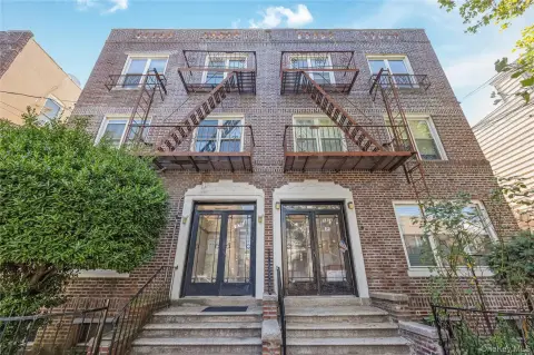 Brooklyn Quadruplex with Vacancies