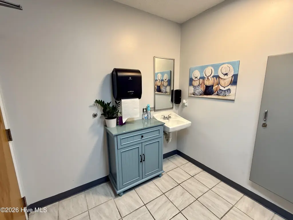 Picture 28