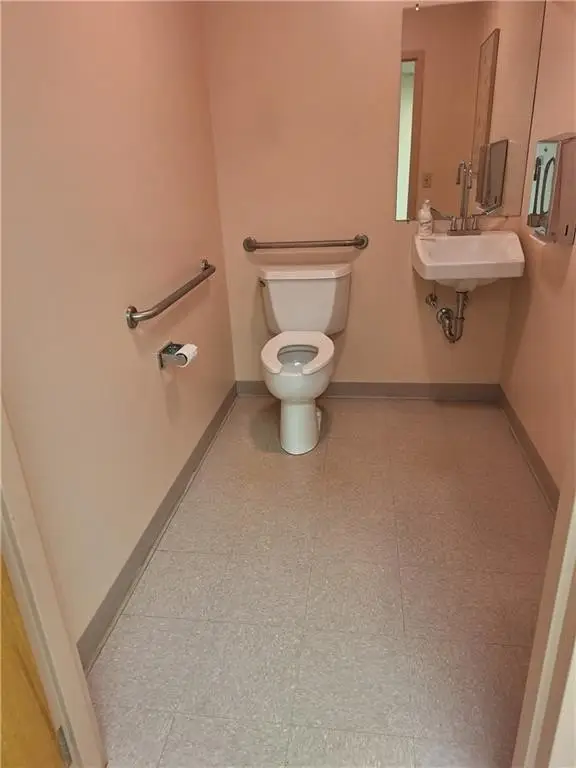 Picture 4