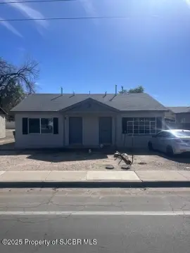 Farmington Duplex Near Elementary School