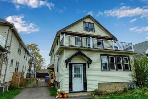 Buffalo Multifamily Property with Garage