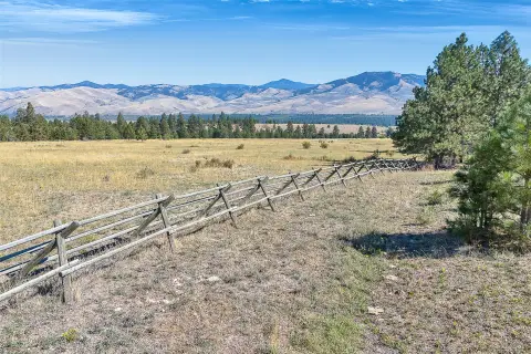 Expansive Land in Florence, Montana