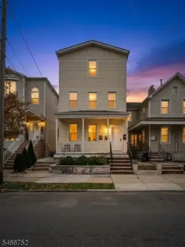 Two-Unit Duplex with Patio