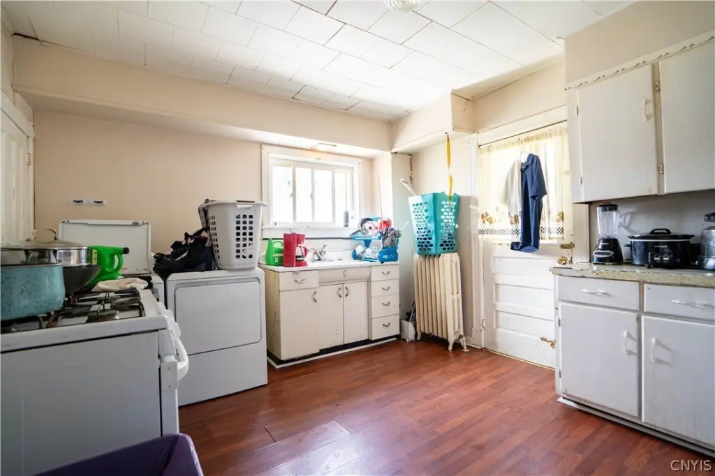 Picture 12