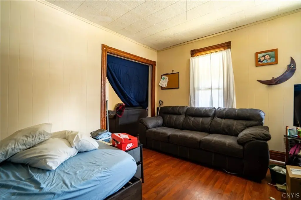 Picture 9
