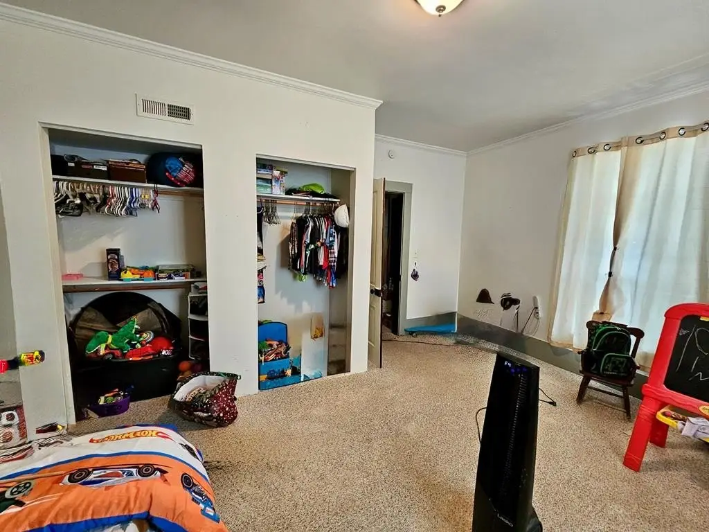 Picture 11