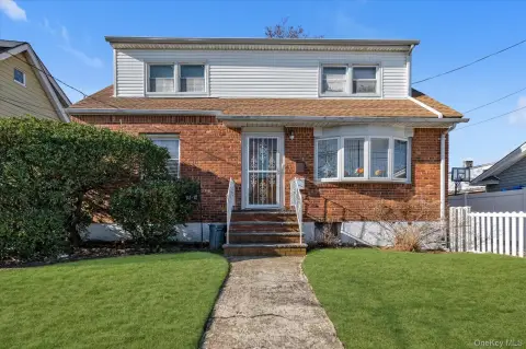Two-Family Home in Springfield Gardens