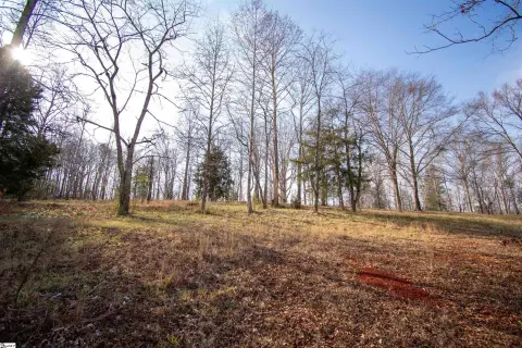 Woodruff Acreage: Prime Residential Land