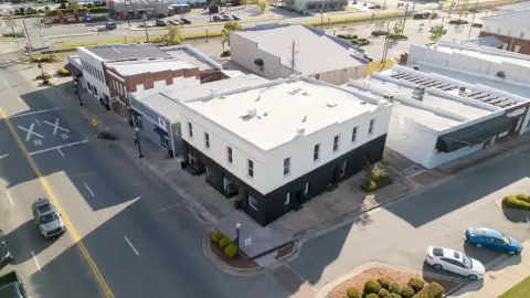 Downtown Baxley Commercial Space For Sale