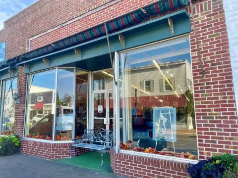 Downtown Retail Space For Sale