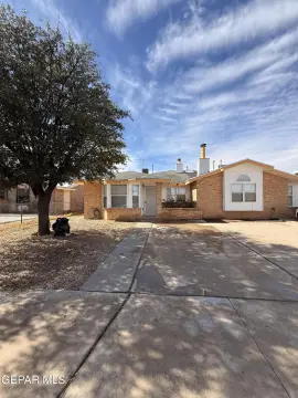 Updated Duplex Near Fort Bliss