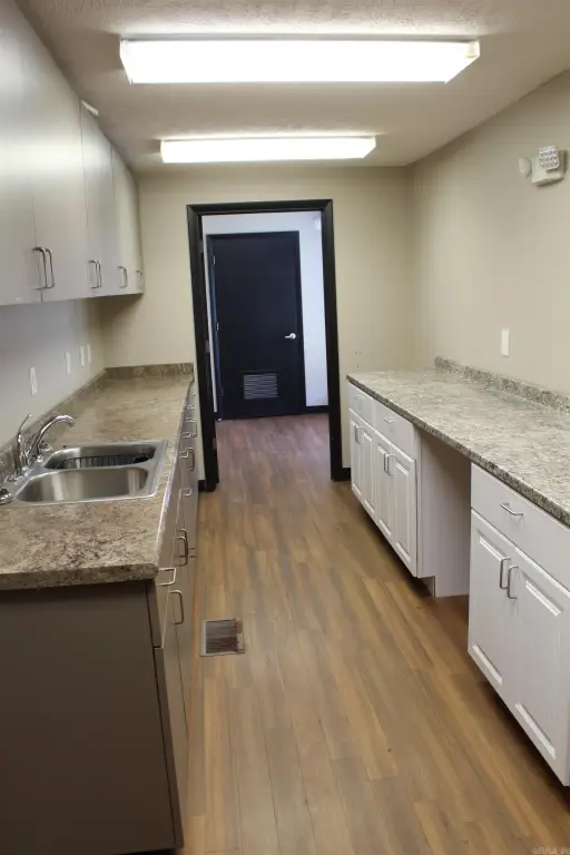 Picture 14