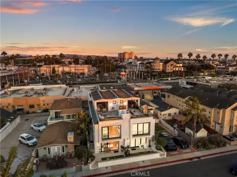 Modern Coastal Duplex