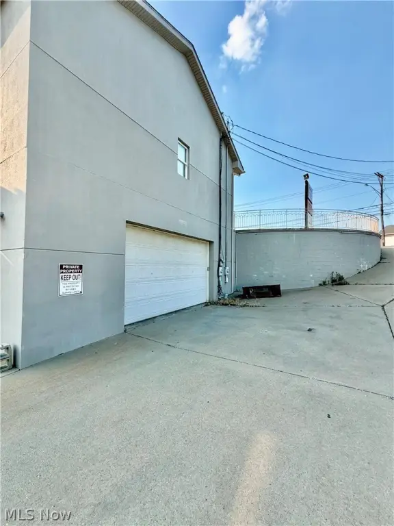 Picture 30