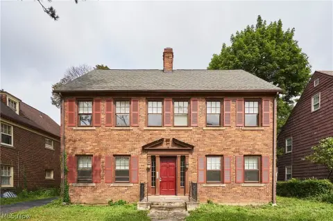 Updated 8-Bedroom Duplex