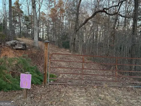 Cleared Cul-de-Sac Homesite Land