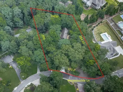 Smyrna Home with Carriage House