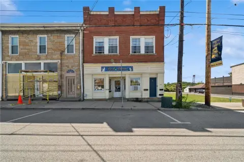 Turn-Key Derry Borough Mixed-Use Investment