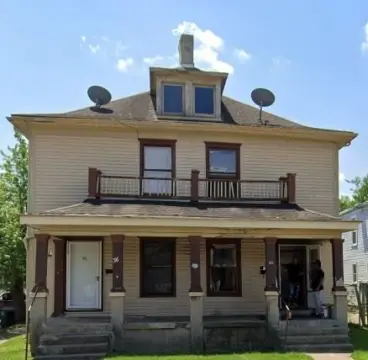 Three-Bedroom Duplex with Garage